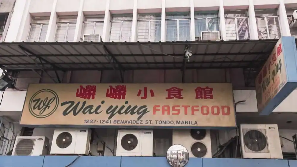 Steaming, freshly served dim sum assortments at Wai Ying Fastfood