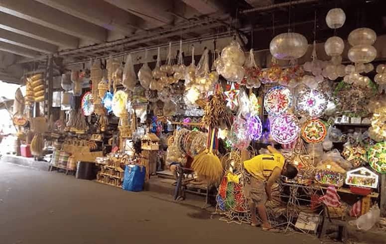 Quiapo Ilalim ng Tulay Handicraft Market