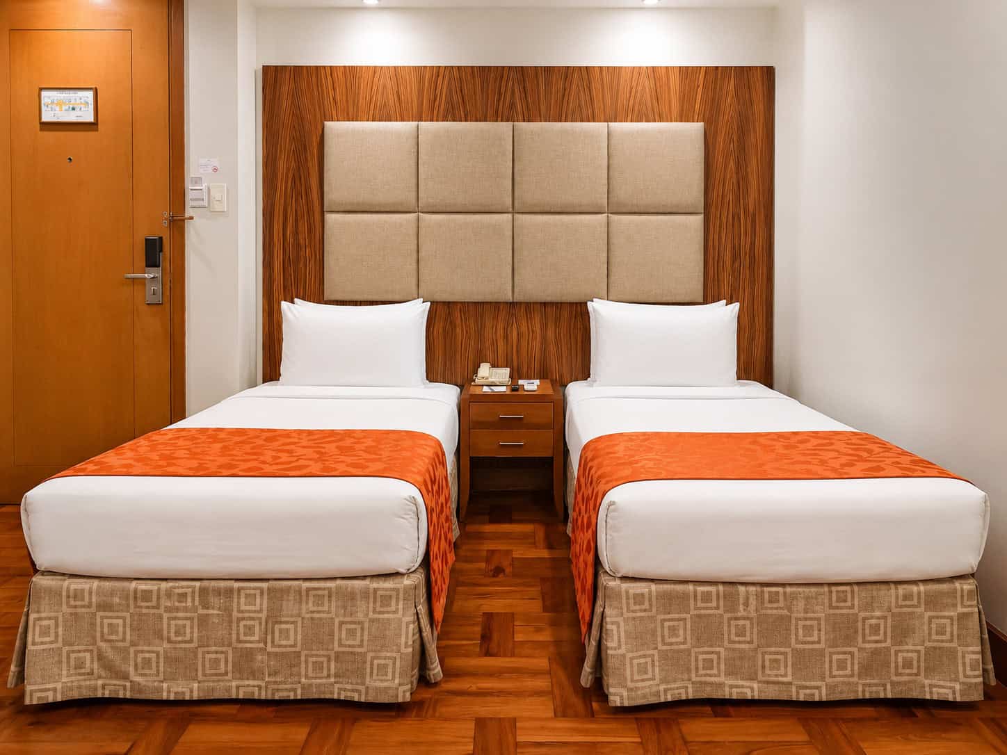 Standard Twin Room setup detail